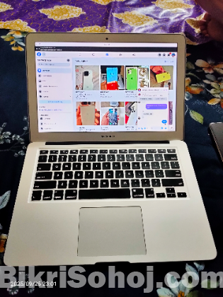Macbook Air 17, 8/256 Exchange with phone